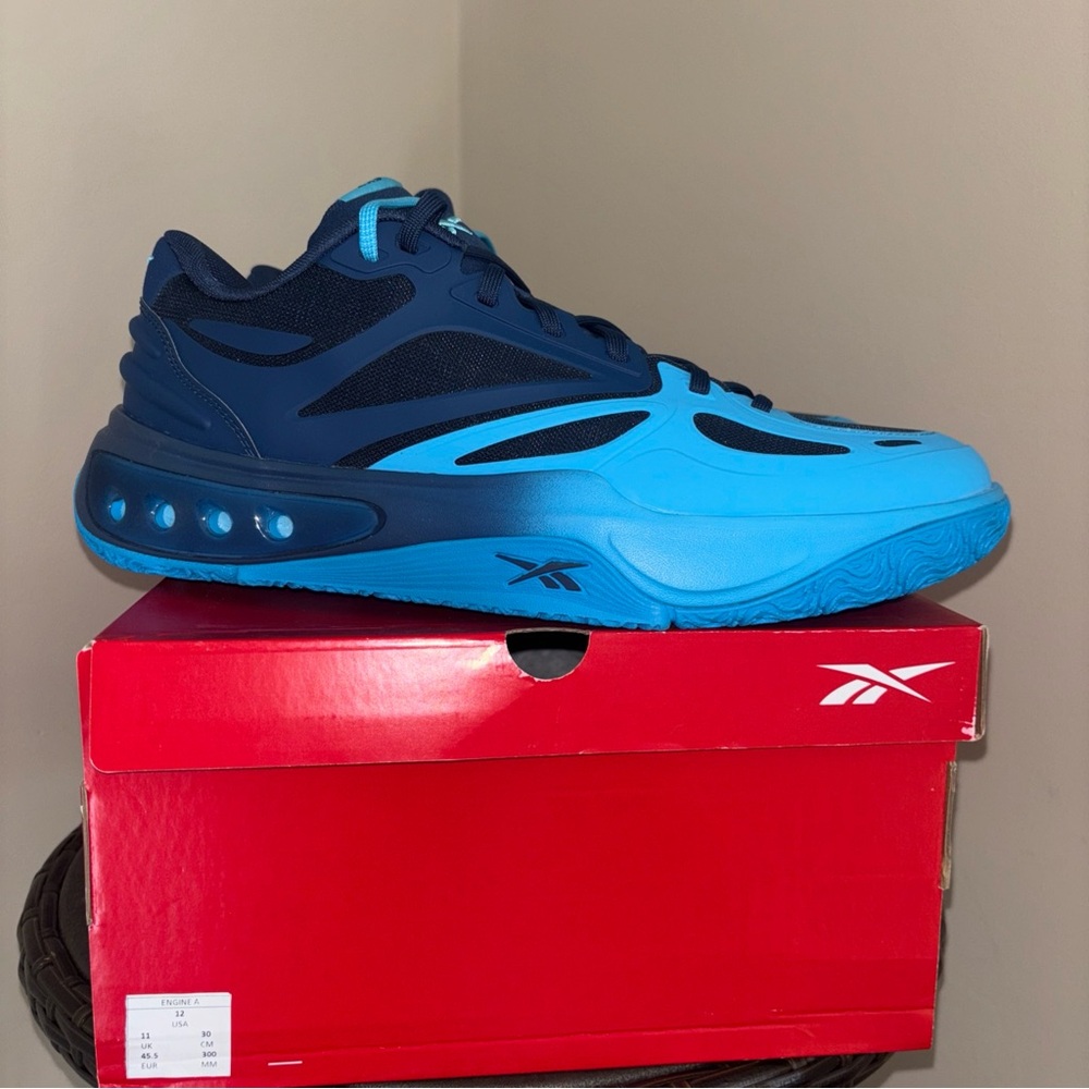 Reebok Engine A